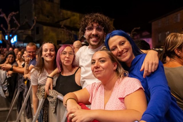 Les fans de Kyo venaient des quatre coins de la Farnce pour cette dernière date. • © Louben Prévost