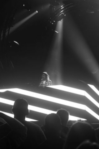 Busy P • © Louben Prévost