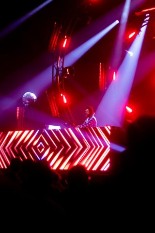 Busy P • © Louben Prévost